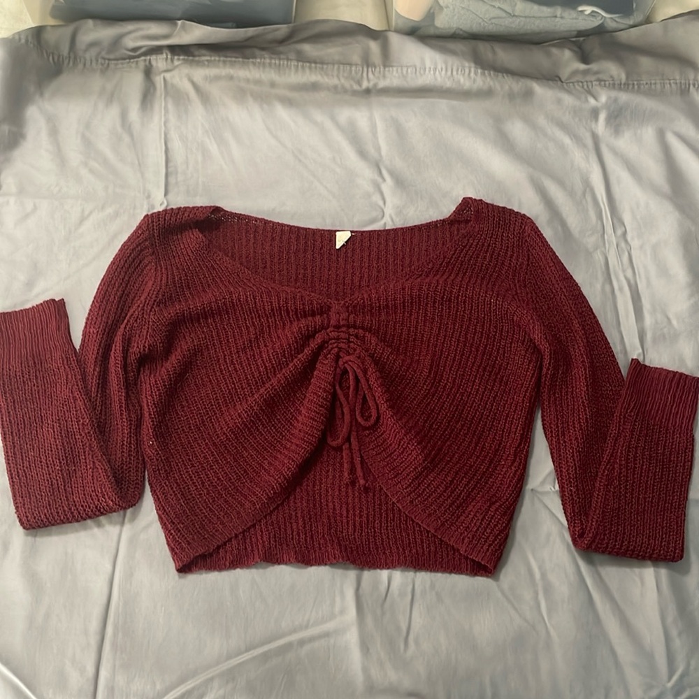 Women’s cropped sweater